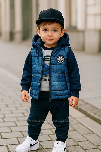 Теплий костюм на флісі.