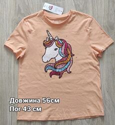Гарна футболка дівчинці 12-13 років 