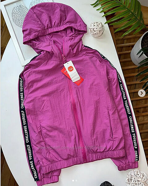 Куртка вітровка для дівчинки Cool club