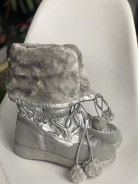 Зимові дутіки теплі на хутрі, бюджетний варіант