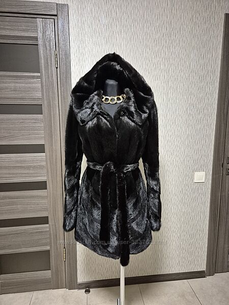 Норкова шуба з капюшоном, чорна норка. Автоледі. Полушубок.