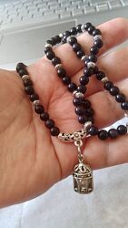 БУСИ. НАМИСТА З натуральних матеріалів