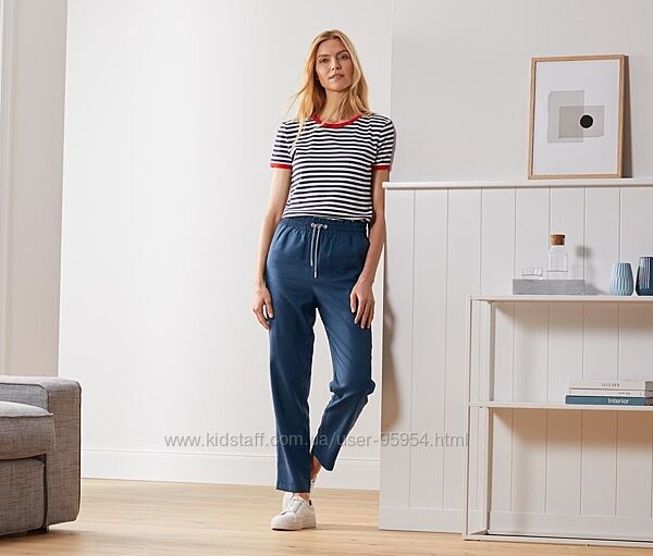 Красиві штани спортивного стилю Німеччина L XL
