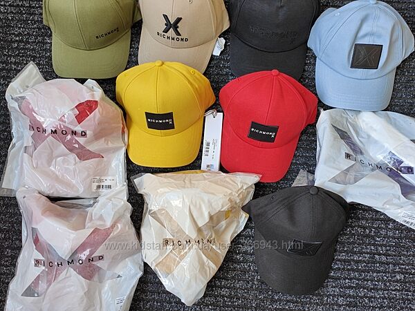 Бейсболки John Richmond