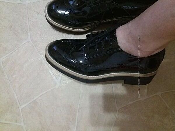 Лоферы черные туфли осенние деми обувь 40р.