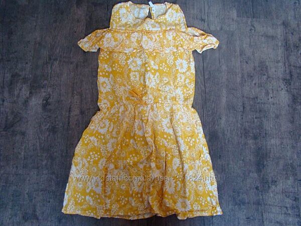 гарне, яскраве плаття De Facto