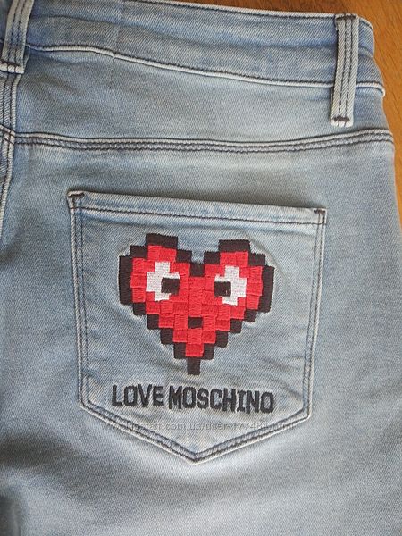 Супер комфортные джинсы Love Moschino