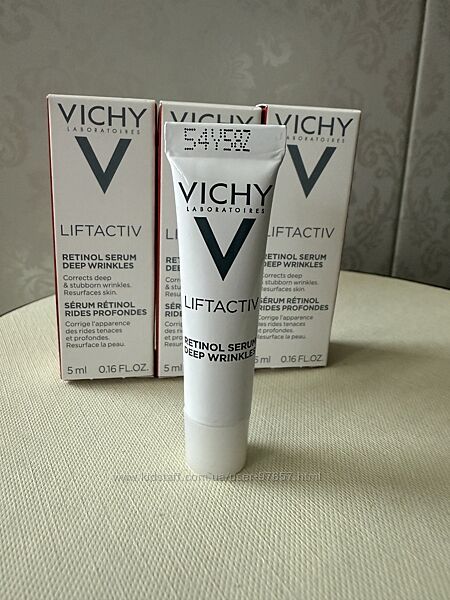 Ретинолова сироватка для обличчя Vichy LiftActiv Retinol Specialist Serum