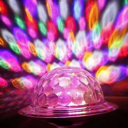 Диско лампа с динамиком в патрон LED UFO Bluetooth Crystal Magic Ball E27 