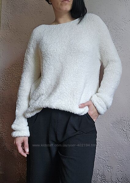 Вязаний джемпер. Ручна робота