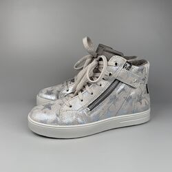 Утеплені демісезонні черевики Superfit Stella 33 р. з gore-tex