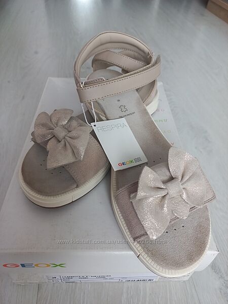 Нові босоніжки Geox, розмір 38