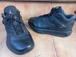 Кросівки Nike Air Jordan r.40