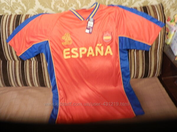 Новая мужская футболка.