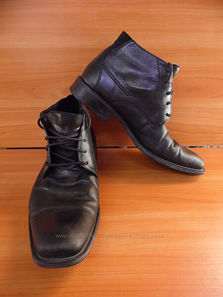 Чоловіче взуття