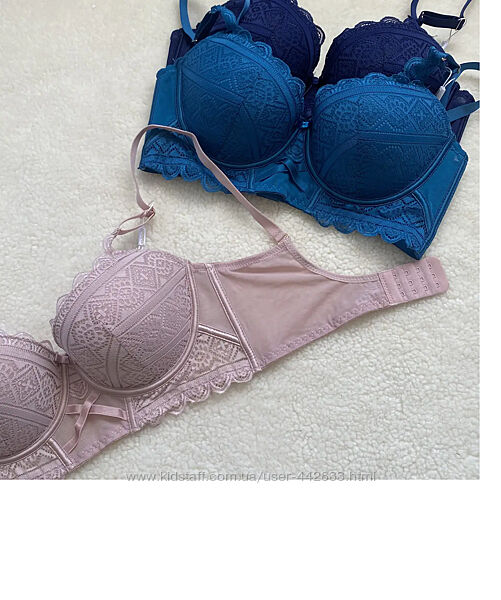 Бюстгальтер Чашка С. Разные модели и цвета.