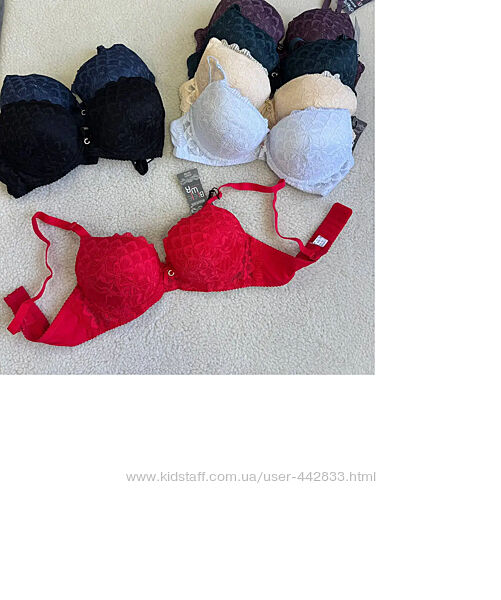 Бюстгальтер пуш-ап. Чашка В. Разные цвета, разные модели.