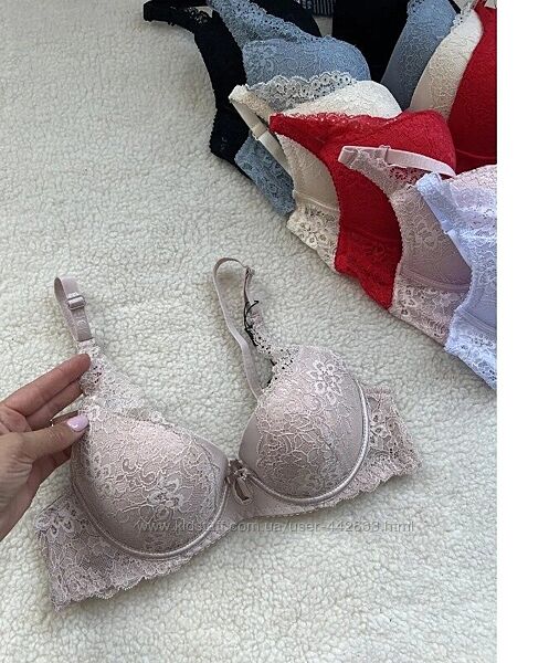  Бюстгальтер пуш-ап кружевной. Чашка В