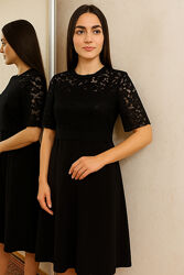 Wallis Чорна сукня з мереживом 