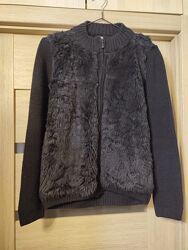 кофта кардиган на замку, спереду штучне хутро, для дівчинки 11-12 років.