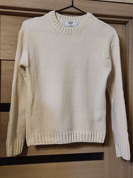 М&acuteякенький велюровий светр Cropp, XS