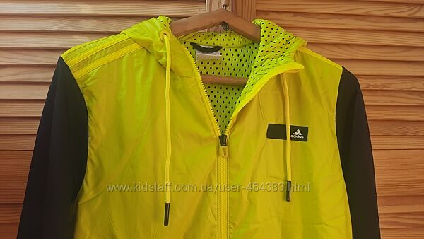 Спортивний костюм Adidas Оригінал розмір S 44-46 В ідеальному стані.
