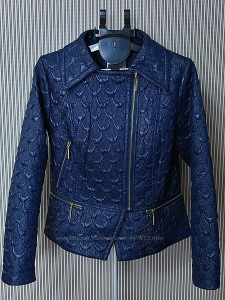 Salco жіноча легенька курточка -піджачок р.48-50