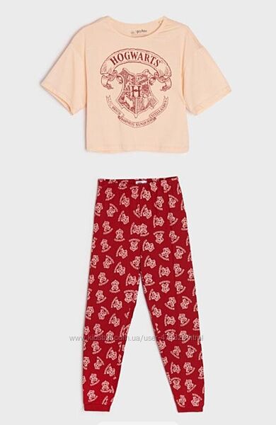 піжама Sinsay з емблемою Ґоґвортса. розмір 152