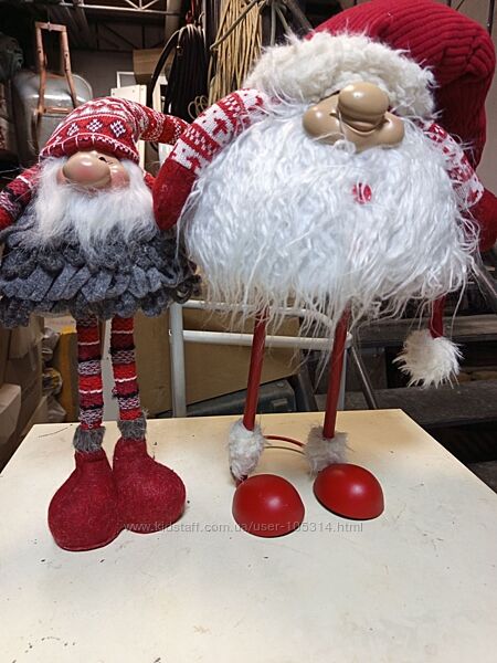 Новогодние игрушки.