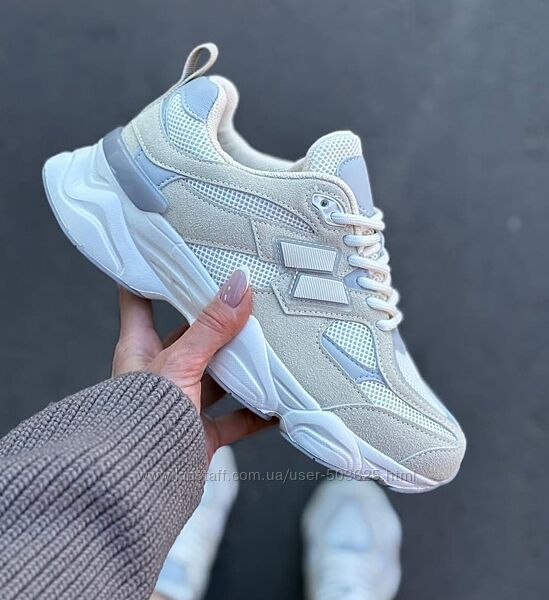 Жіночі легенькі кросівки, натуральна замша сітка