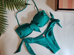 Розпродаж   Изумрудный  купальник от Victorias Secret оригинал