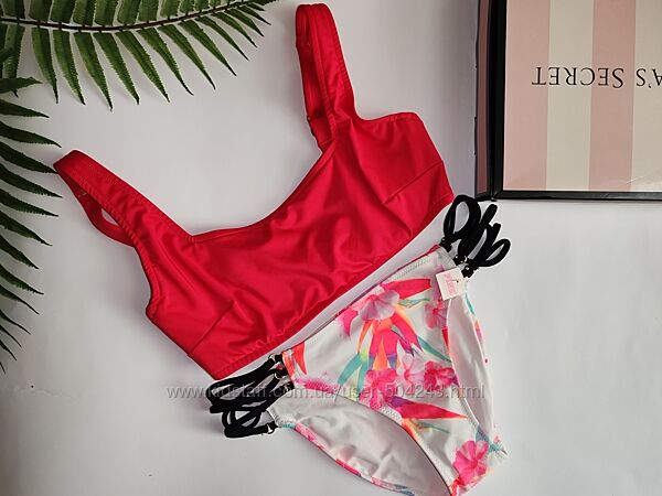 Розпродаж Яркий купальник от Victorias Secret