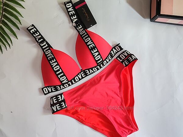 Розпродаж Яркий купальник с пушап в наличии