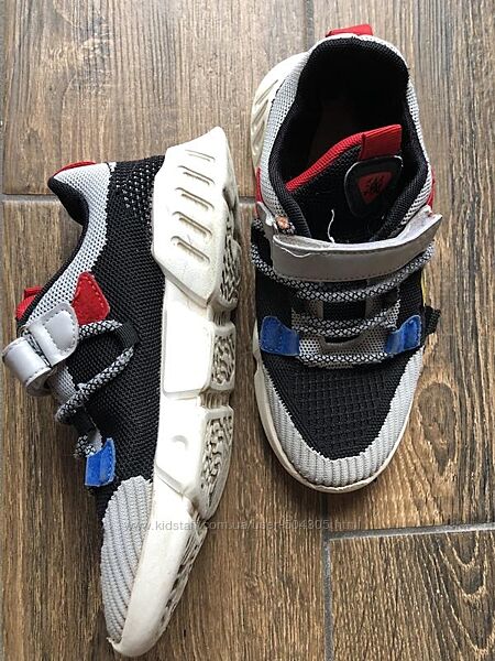 Кросівки для хлопчика устілка 22см