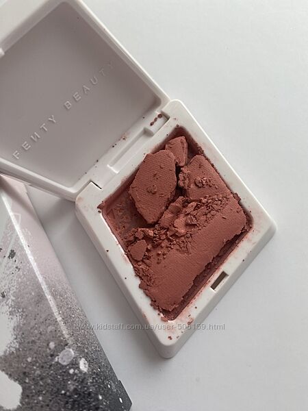 Уцінка рум´яна fenty beauty fenty cheeks suede powder blush sundress szn