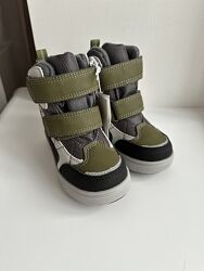 Черевики Reserved