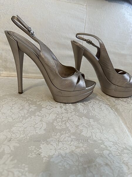 Casadei  35-36