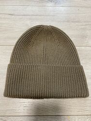 Жіноча шапка Everest, Zara, Weekday, на обєм голови 54-56 см