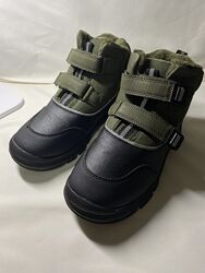 Чоботи хлопчику розмір 35 устілка 22,5 см утеплені