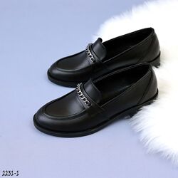 Женские черные кожаные туфли