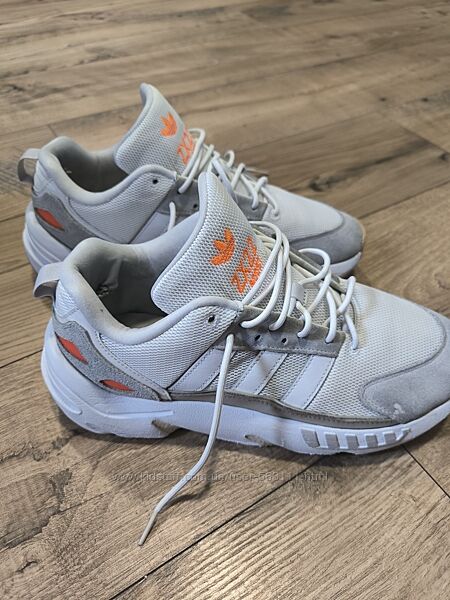 Adidas кросівки 43 р