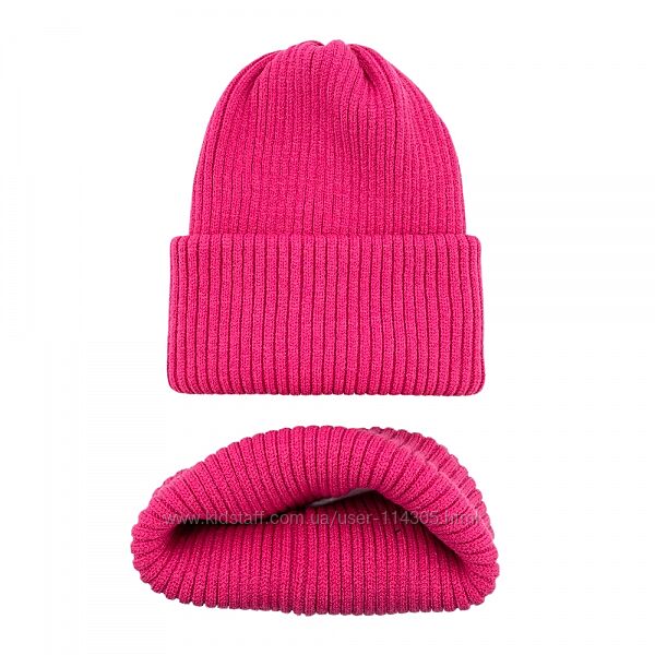 Яскраво-рожевий вязаний комплект з шапки і шарфа