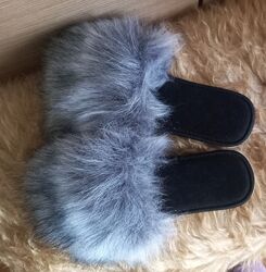Жіночі кімнатні домашні тапочки капці шльопанці з хутром р.38/25 см