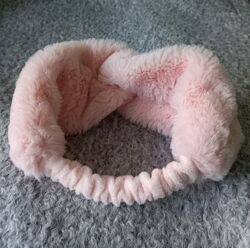 Жіноча повязка на голову з хутра рожева