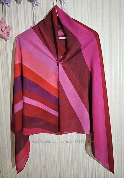 Яскраве рожеве парео Avon