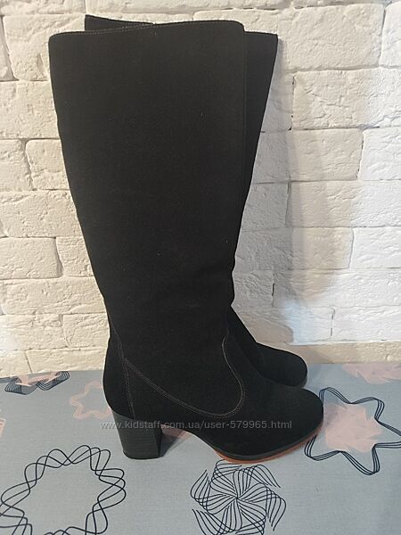 Жіночі замшеві чоботи Gloria зима