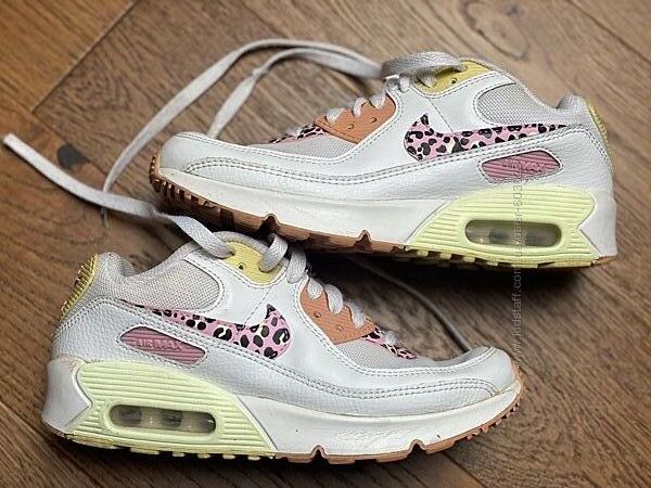 Шкіряні кросівки Nike р.35,5