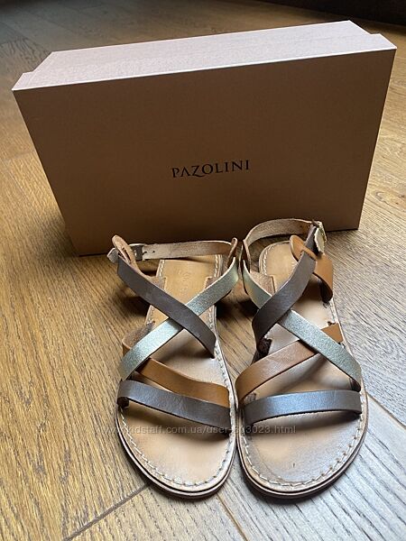 Шкіряні босоніжки PAZOLINI р.36