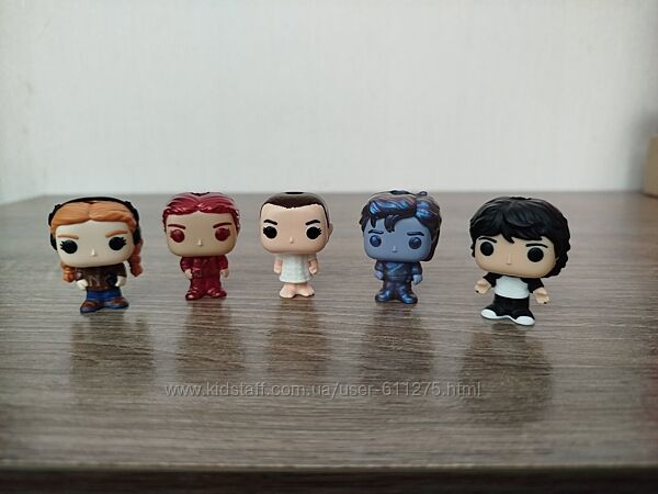 Іграшка фігурка кіндер джой Stranger things Дивні дива