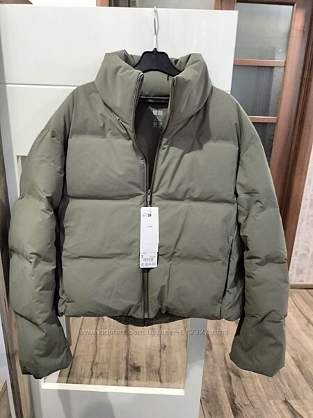 Безшовиний пуховик Uniqlo р С  М
